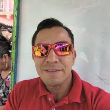 Nice shirt, Matt Skiba. Stay Heavy... 🤘🏻