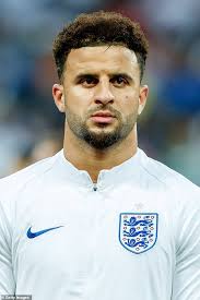 Ethan klapatch doubled, kyle walker singled and lance johnson was hit by a pitch to load the bases. Kyle Walker S Ex Has Left Him After Discovering He S Fathering Pal Lauryn Goodman S Baby Daily Mail Online