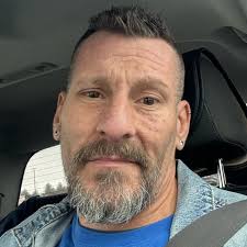 Daniel Cunningham (@quohetis) • Instagram photos and videos