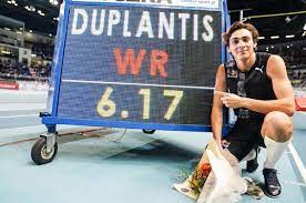 Just imagine how far this is. Mondo Duplantis On Twitter World Record Borntofly
