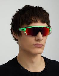 Vetements x oakley sunglasses discount