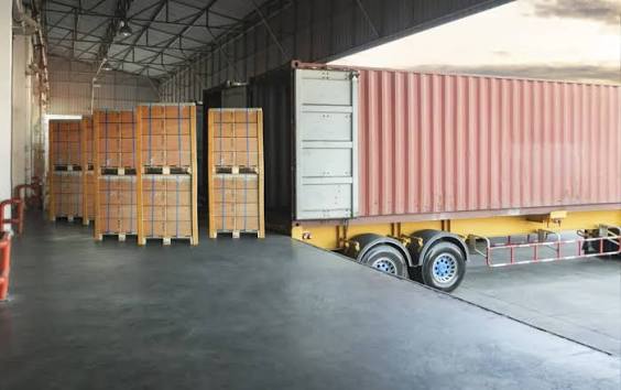 Loading Dock Adalah: Pengertian, Fungsi & Ukuran - SNG Cargo