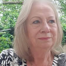 What businesses in Devizes have given you great service this week and how?  No staff or owner comments please.