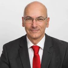 Dr. Anastassia Lauterbach