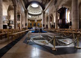 Notre dame de paris , the international musical spectacular that has captivated over 13 million people in 23 countries, makes its new york debut at faithful to victor hugo's classic novel, notre dame de paris tells in a grand scale the emotionally charged love story of the hunchbacked. Evenements A Venir Paroisse Notre Dame De Bonne Nouvelle Diocese De Paris