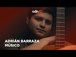 Nota detrás de la nota: Adrián Barraza joven músico se adentra en el mundo  de la música