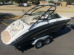 Water is pulled through internally housed propellers and pushed out through marine engines with high thrust points. Yamaha 242 Limited S 2014 For Sale For 43 000 Boats From Usa Com