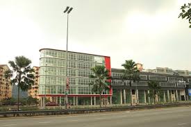 Both commercial and residential developments are able to complement each other with sufficient of schools, banks and amenities to cater for the residents, said hartamas real estate. 4 Sty Shop Medan Klang Lama 28 Old Klang Road Jalan Klang Lama Old Klang Road Jalan Klang Lama Kuala Lumpur 2844 Sqft Commercial Properties For Rent By Fern Wong Rm 2 300 Mo 23125682