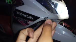 Bahkan untuk saat ini banyak sekali orang yang memiliki lebih dari satu motor di rumah. Lampu Led Motor Philips Beat Fi Youtube
