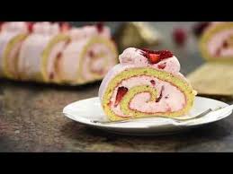 Erdbeerroulade Von Josef Zauner Youtube In 2020 Erdbeerroulade Rezepte Erdbeeren