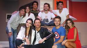 Otra vez donde analizo lo sucedido entre momo y santi maratea y también el anuncio de la venta de. Famosos En El Estreno De El Canasto La Nueva Obra De Nicolas Vazquez Infobae