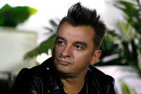 Conversamos con Pillanes: “Estas canciones nos ponen en un escenario muy  diferente”