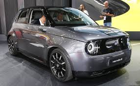 The honda e is an electric car manufactured by japanese automaker honda, available in the european and japanese markets in 2020. Em9 Yifdxjvfsm