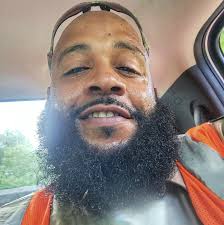 👑🅺🅸🅽🅶👑 (@bigdaddybrownlow) • Threads, Say more