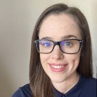 Allison Mcnamee's Instagram, Twitter & Facebook