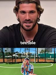 Así puntuó Rodri de Paul nuestros Stickers ¿Para vos cual es el 10 de 10?  🤩 #calcomanias #pegatinas #calcos #sticker