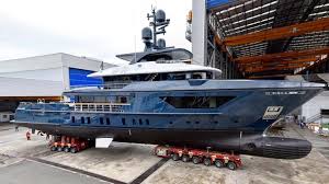 In fact, excavation has shown it to have taken on the appearance of an olmec site by 1150 bce and to have been destroyed. Sanlorenzo Launches Hull Number Three Of Its 460exp Model Yachts International