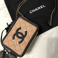Chanel vanity case light beige kitchen. Chanel Bags Chanel Filigree Vanity Case Small Poshmark