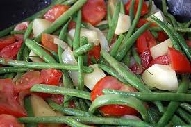 La Meilleure Recette De Haricots Verts A L Italienne L Essayer C Est L Adopter 4 9 5 14 Votes 61 Recette Haricot Vert Haricots Verts Recettes De Cuisine