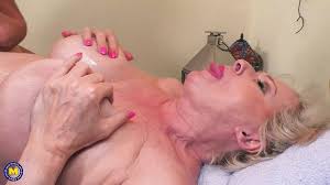 Curvy Alexandra Ross gets a Special Massage: Blonde Porn by Mature NL |  xHamster