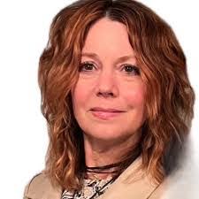 Curtis Bey's Instagram, Twitter & Facebook