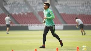 Chứng kiến cầu thủ indonesia liên tục vào bóng triệt hạ, 'nam vương' boxing trương đình hoàng. Thá»§ Mon Indonesia Viá»‡t Nam Hay Uae Chung Toi CÅ©ng Sáº½ Ä'anh Báº¡i