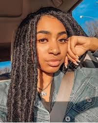 Elisa Singh (elisa_singh)