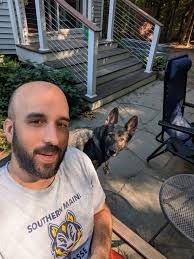 Who wants to find all of our doppelgängers? 🤪 Hubs, Me and our daughter