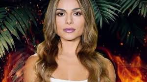 Eley8eria eley8erioy exw ftasei sto shmeio ths neyrikhs anore3ias de xreiazetai mas blepoyn oles kokaliares : H Eley8eria Eley8erioy Milhse Gia Tis Plhges Poy Ths Emeinan Apo To Survivor Kai Gia Toys Sympaiktes Ths