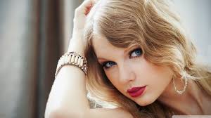 Loose curls on strawberry blonde hair. 4595625 Singer Bracelets Women Blonde Red Lipstick Face Celebrity Hoop Earrings Glamour Women Taylor Swift Blue Eyes Wallpaper Mocah Hd Wallpapers