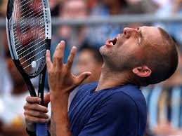 Official grand slam tournaments tennis balls. French Open Balls Elicit Complaints From Nadal Djokovic Thiem More