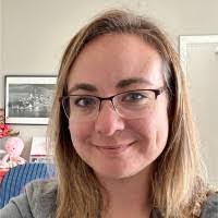 Angela Pasha's Instagram, Twitter & Facebook