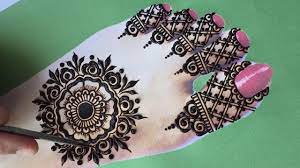 Mehndi designs or henna is a very famous art among women in asian countries of india, pakistan, bangladesh and middle east. Pin On Mehndi Ka Design