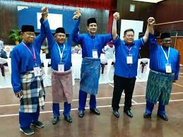 Ph sarawak umum calon pru14 utusan borneo online. Penangkini Pru14 Pertandingan 4 Penjuru Nibongtebal P047