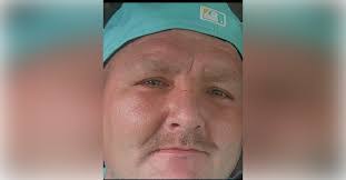 Adam Winfrey's Instagram, Twitter & Facebook