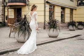 Live out your fantasies with the ultimate wedding dress. 20 Of The Best Mermaid Wedding Dresses Wedding Ideas Magazine