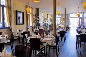 Restaurant De Fruits De Mer A Marseillan