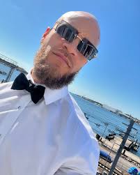 Danny Reid (@d.r._morelife) • Instagram photos and videos