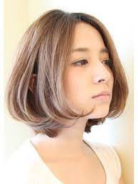 くせ毛だからと言ってボブヘアを諦めていませんか クセ毛でも出来るボブスタイルがあります 人それぞれ毛の悩みは違いますよね クセ毛も上手に対処する事で 短めのヘアスタイルも似合うようにアレンジする事が出来ます 美容師目線のアドバイスを ヘアスタイル別に