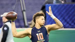 The 2017 nfl draft started off exactly as expected when the cleveland browns selected defensive end myles garrett with the first overall pick. Patrick Mahomes 2017 Nfl Draft Profile