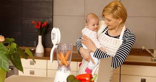Dah sampai masa untuk mama tukar tekstur makanan si manja dan masih tak tahu nak masak apa untuk makanan bayi 8 bulan mama? 5 Resep Mpasi Simple Untuk Bayi Usia 8 Bulan Popmama Com
