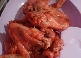 Bahan Membuat Sayap Ayam Goreng Merah Khas Banjarmasin Bikin Ngiler Aneka Masakan Sedap