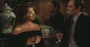 Madame claude is the owner of a popular brothel in the late 1960s paris, and has knowledge that gives her incredible power and influence over the french and politicians and underworld figures. Madame Claude Und Ihre Gazellen Online Stream Anschauen