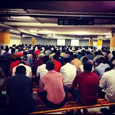 Bank islam was established primarily to assist the financial needs of the country's muslim population, and extended its services to the broader population. Menara Bank Islam Kuala Lumpur City Center Jalan Perak