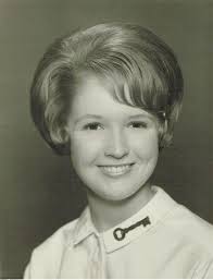 R. Suzanne Van Pelt Obituary