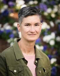 Book Q&As with Deborah Kalb: September 2022