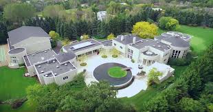 Stefan raab „schlägt ehemaligen geschäftspartner vor gericht. Die 14 Millionen Villa Von Michael Jordan Wird Verkauft