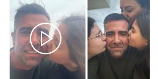 Kyk video: Jo Black sonder baard vir mans wat 'okay' is