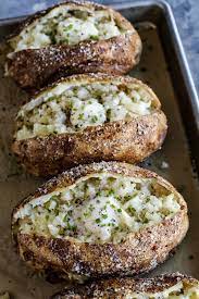 How To Bake Perfect Potatoes Oven Microwave Air Fryer Grill Recipe Perfect Baked Potato Baked Potato Recipes Easy Baked Potato