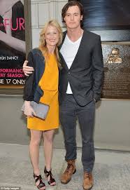 Meryl streep has four wonderful children with her husband, don gummer. Hollywood S First Lady Loses A Son In Law Meryl Streep S Daughter Mamie Gummer Splits From Husband Benjamin Walker Mamie Gummer Benjamin Walker Meryl Streep Daughter